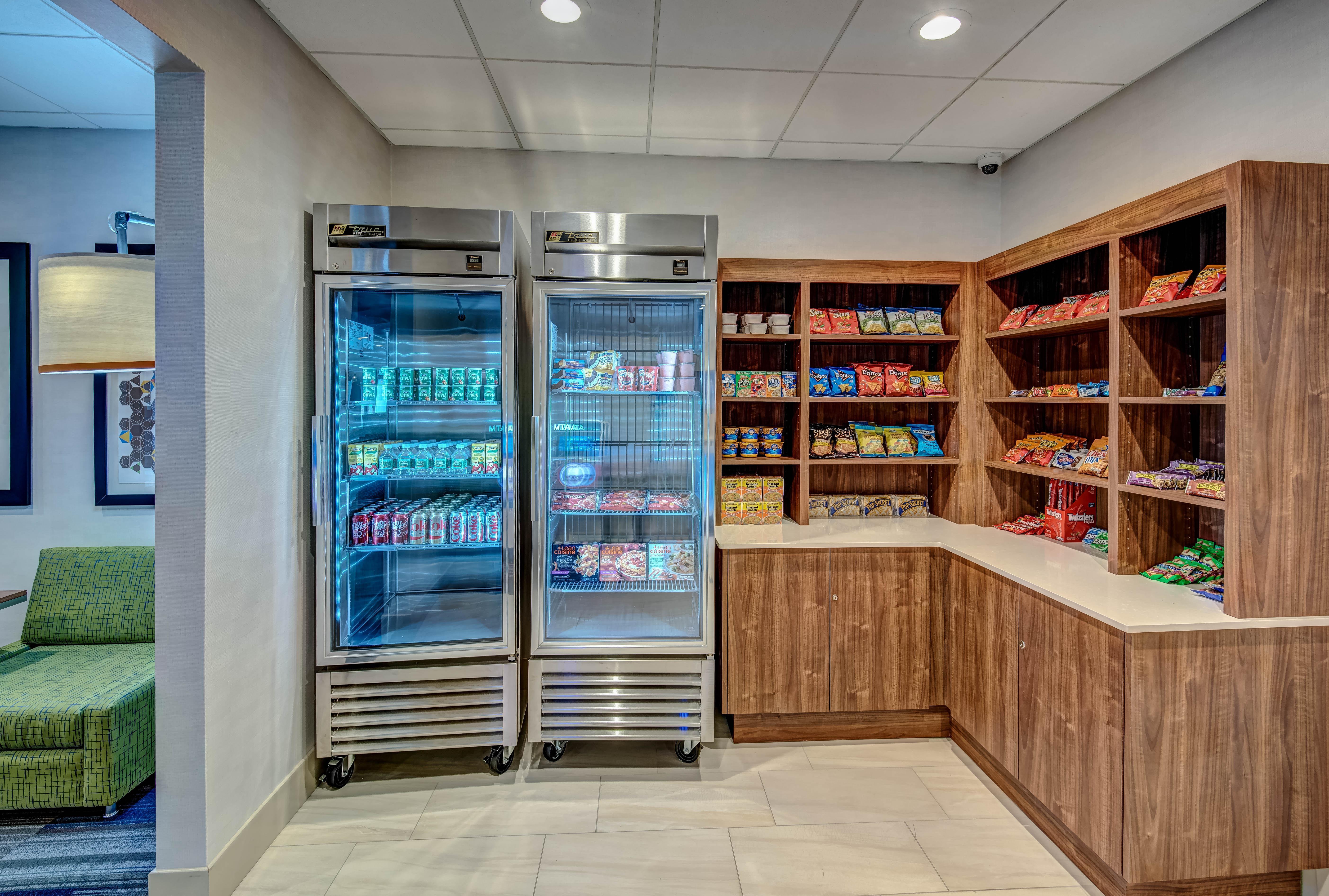 Holiday Inn Express Woodbridge By Ihg Avenel Eksteriør billede