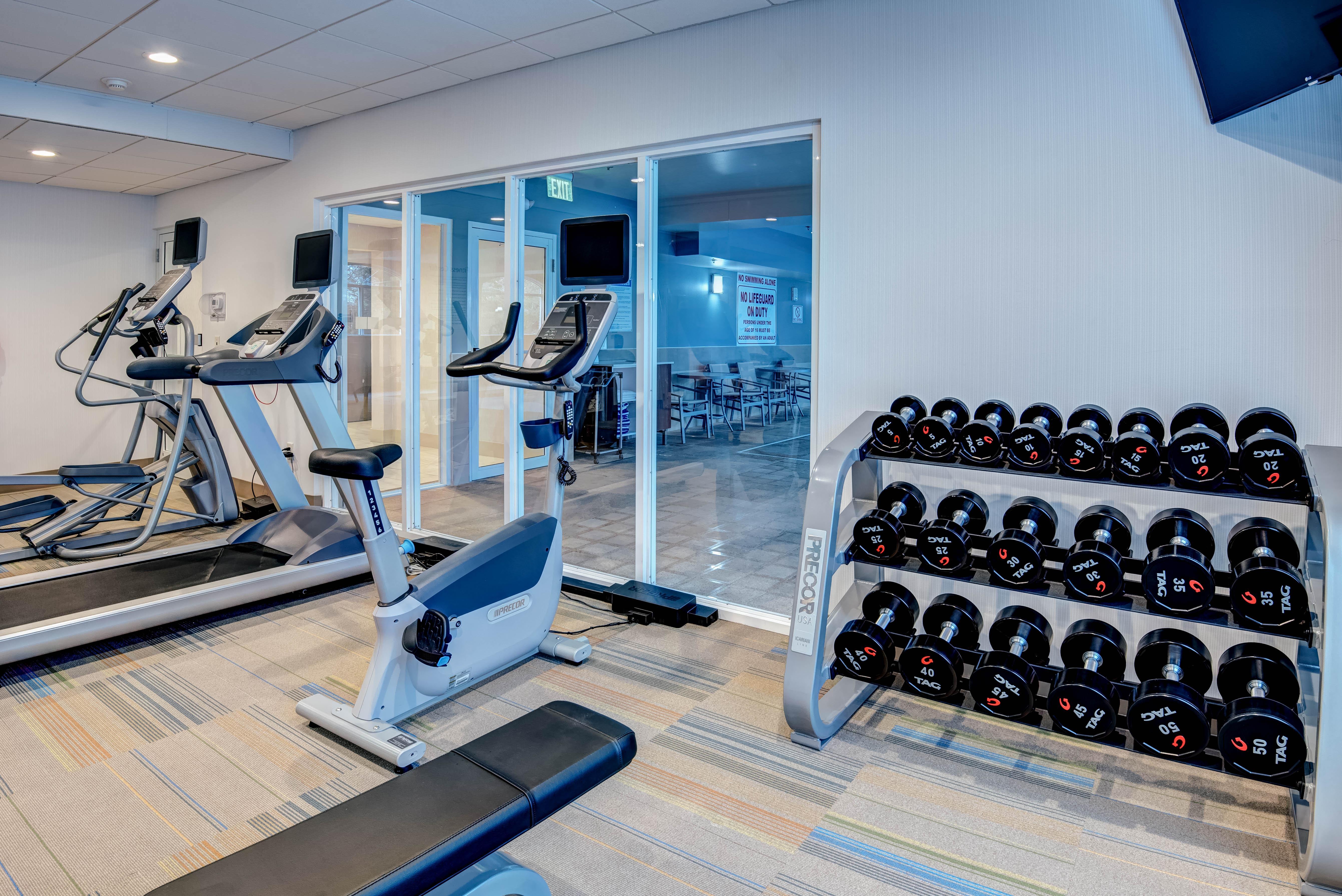 Holiday Inn Express Woodbridge By Ihg Avenel Eksteriør billede